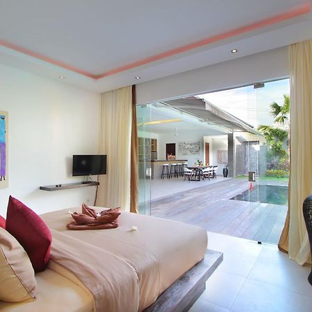 Villa Amba Laba By Optimum Bali Villas Семиняк Екстериор снимка
